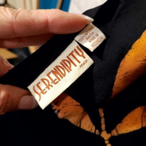 SERENDIPITY SHAWL/WRAP - Picture 4 of 7